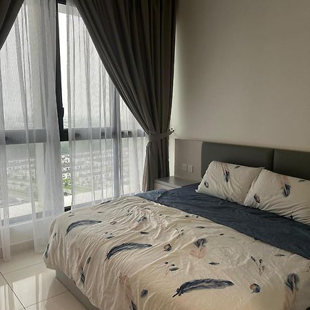 Eco Nest 3 Bedroom Duplex Apartment Nusajaya  Eksteriør bilde