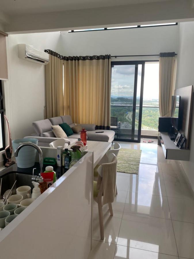 Eco Nest 3 Bedroom Duplex Apartment Nusajaya  Eksteriør bilde